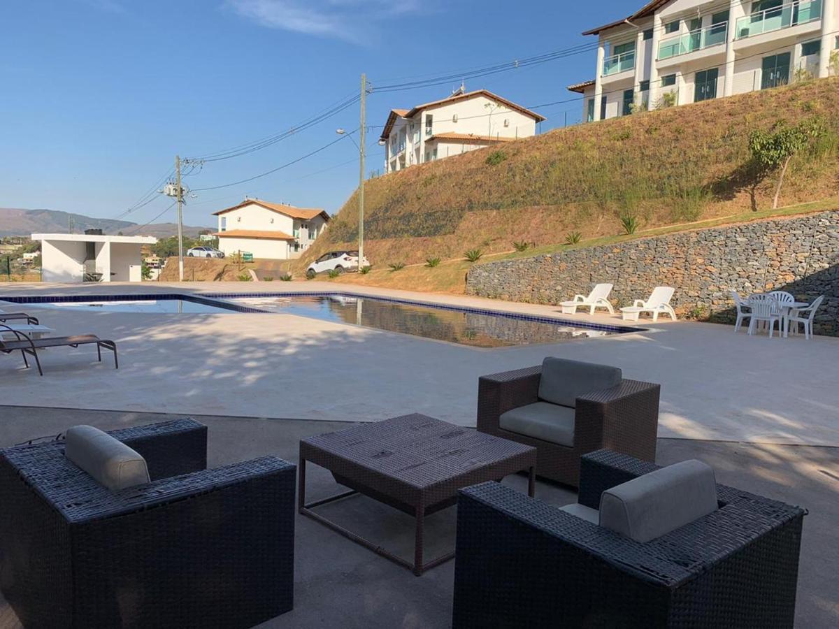 Apartamento Mirante De Escarpas 1703 กาปีตอลิโอ ภายนอก รูปภาพ