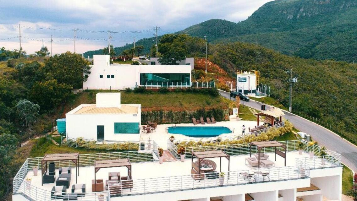 Apartamento Mirante De Escarpas 1703 กาปีตอลิโอ ภายนอก รูปภาพ