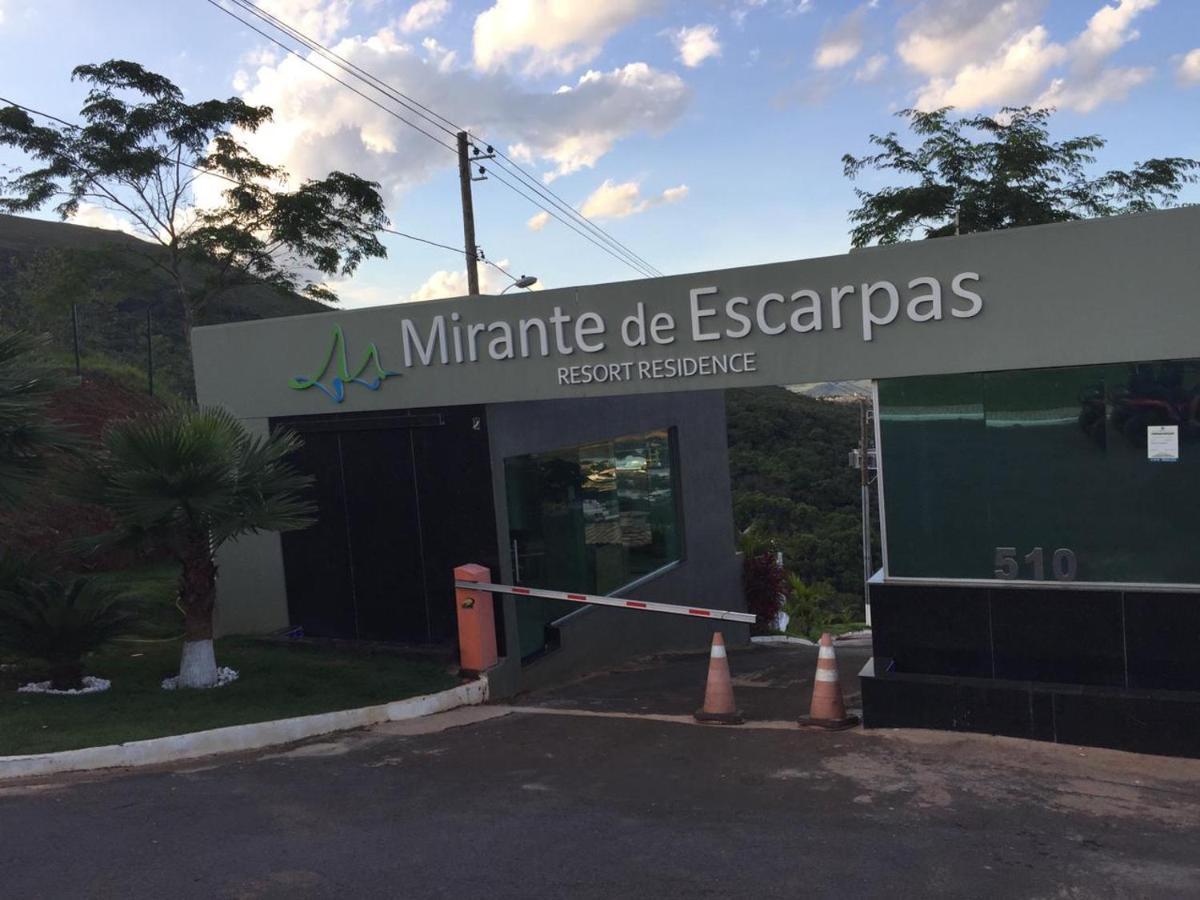 Apartamento Mirante De Escarpas 1703 กาปีตอลิโอ ภายนอก รูปภาพ